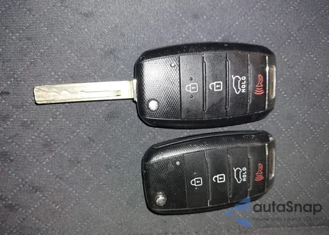 2020 Kia Sorento 2.4L Lx z USA, uszkodzony, nr VIN 5XYPGDA36LG660455